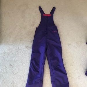 Waterproof snow pants